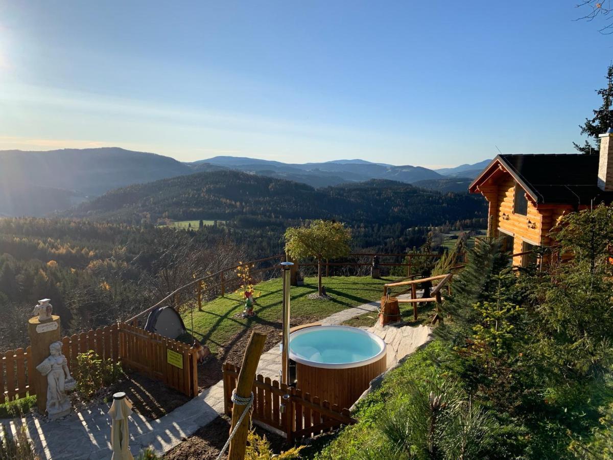 Gluehwuermchenhuette Villa Ratten Екстериор снимка
