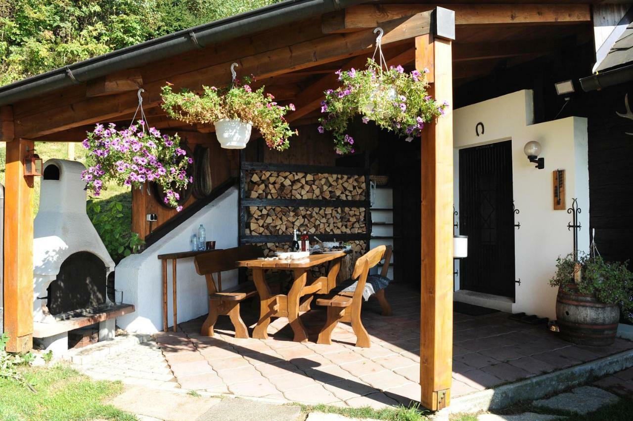 Gluehwuermchenhuette Villa Ratten Екстериор снимка