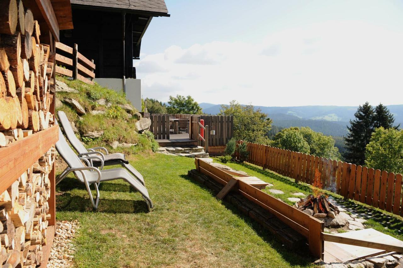 Gluehwuermchenhuette Villa Ratten Екстериор снимка