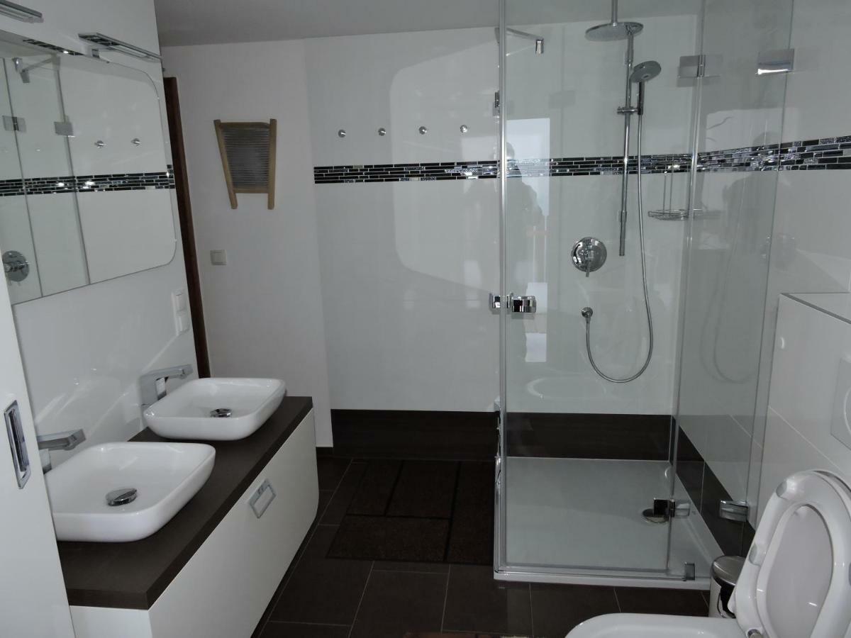 Gluehwuermchenhuette Villa Ratten Екстериор снимка